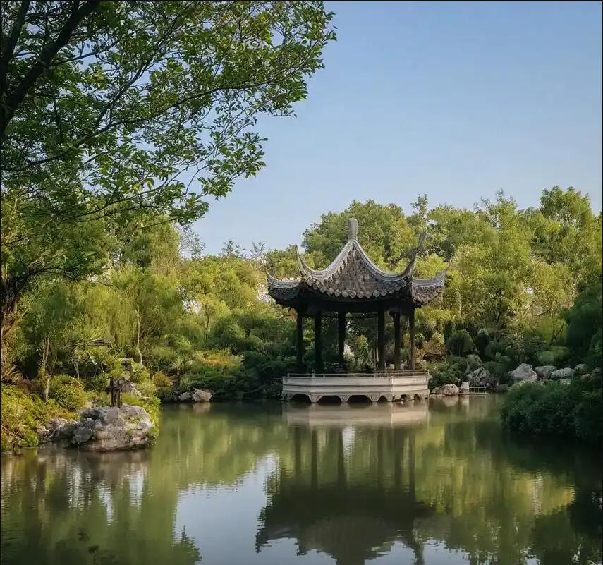 上海嘉定纸鸳餐饮有限公司